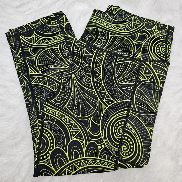 CVG Capri length leggings - Picture 1 of 2